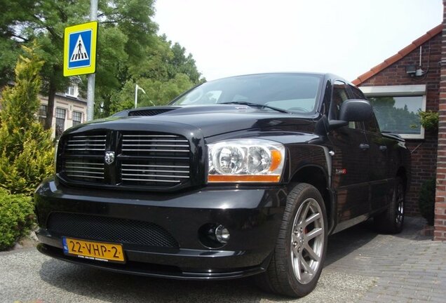 Dodge RAM SRT-10 Quad-Cab