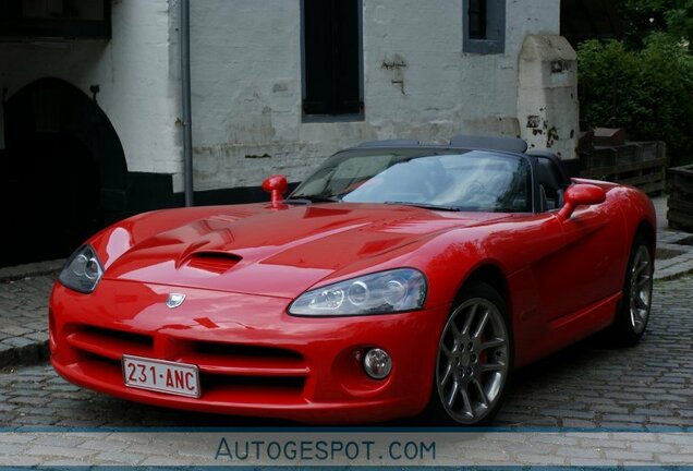 Dodge Viper SRT-10 Roadster 2003