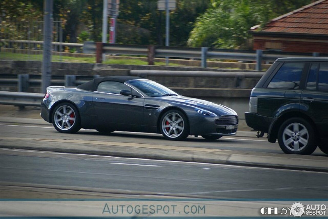 Aston Martin V8 Vantage Roadster