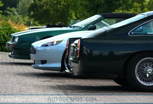 Aston Martin DB9 Volante