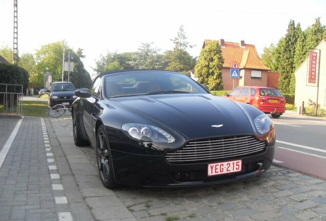 Aston Martin V8 Vantage Roadster