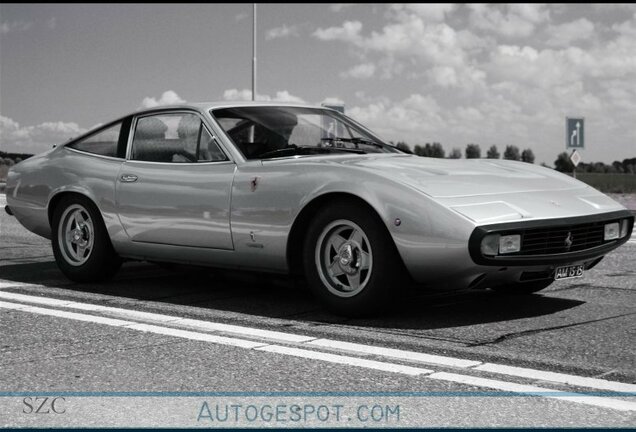 Ferrari 365 GTC/4