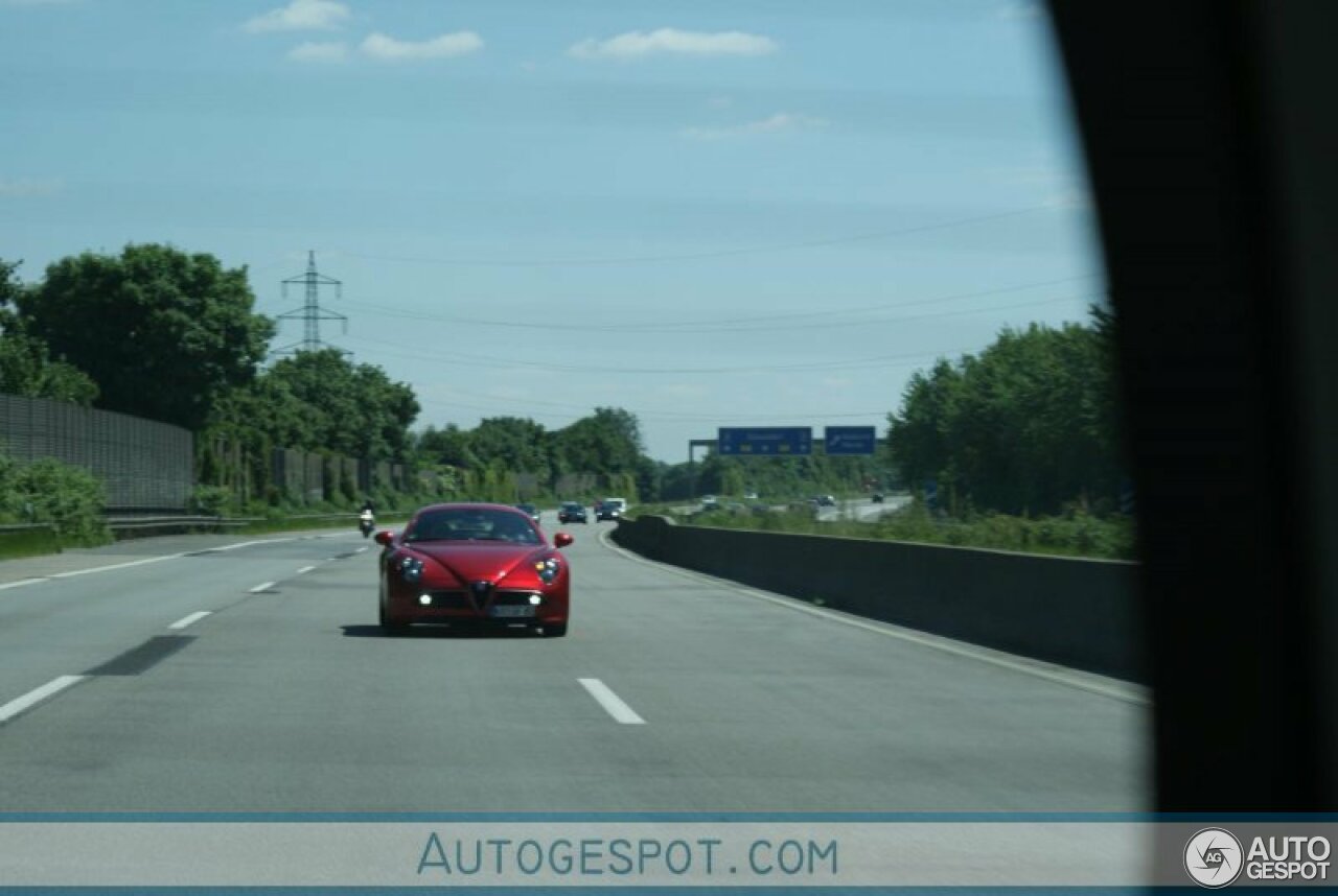 Alfa Romeo 8C Competizione