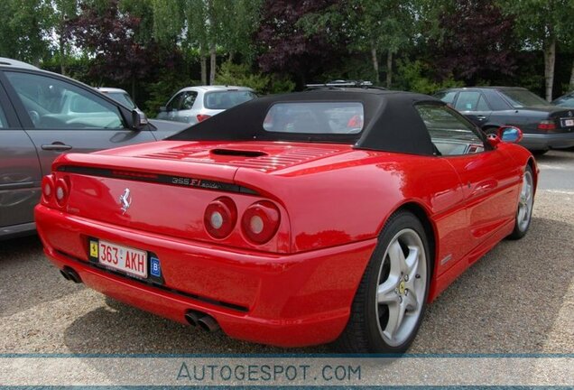 Ferrari F355 Spider