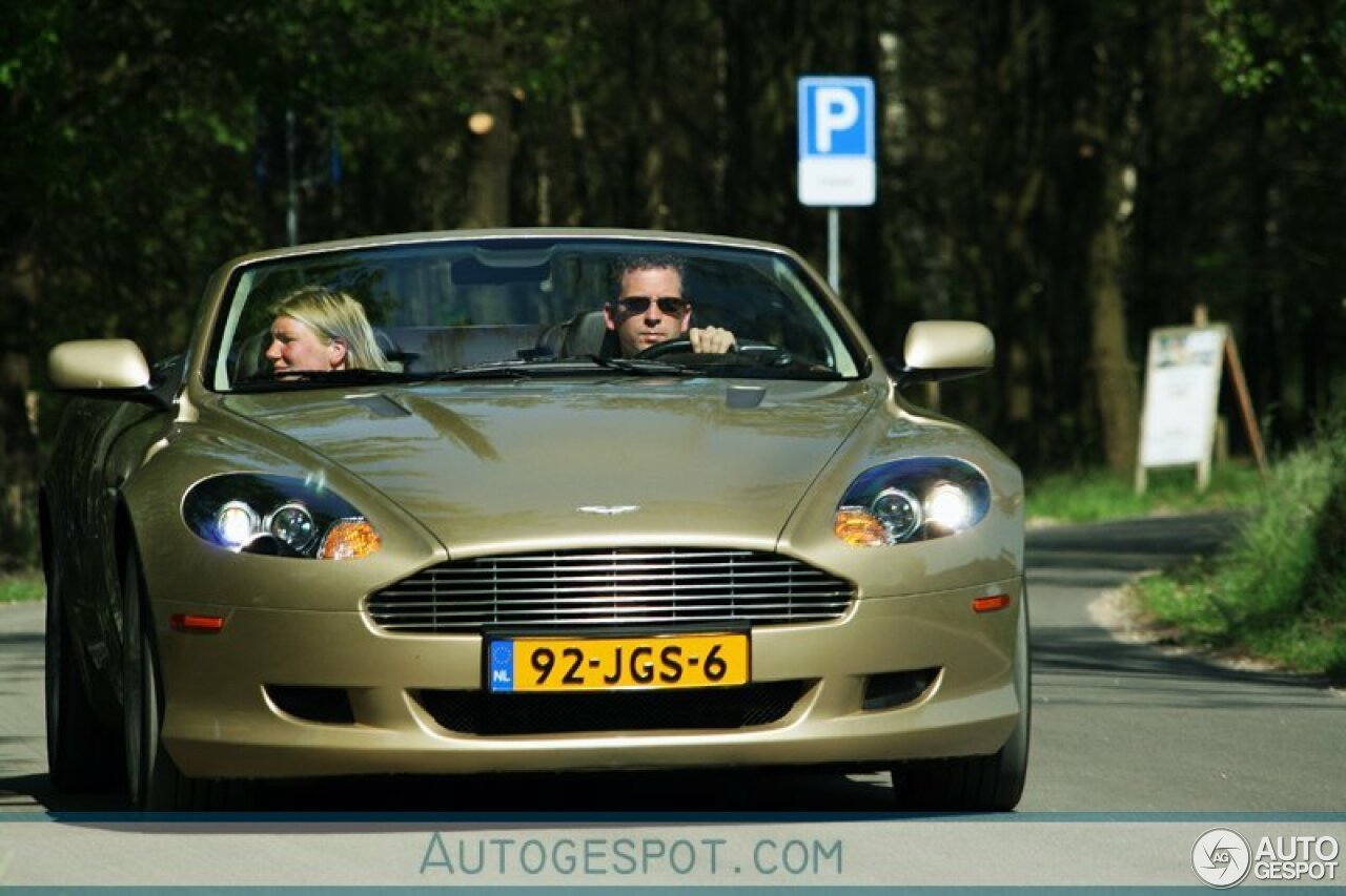 Aston Martin DB9 Volante