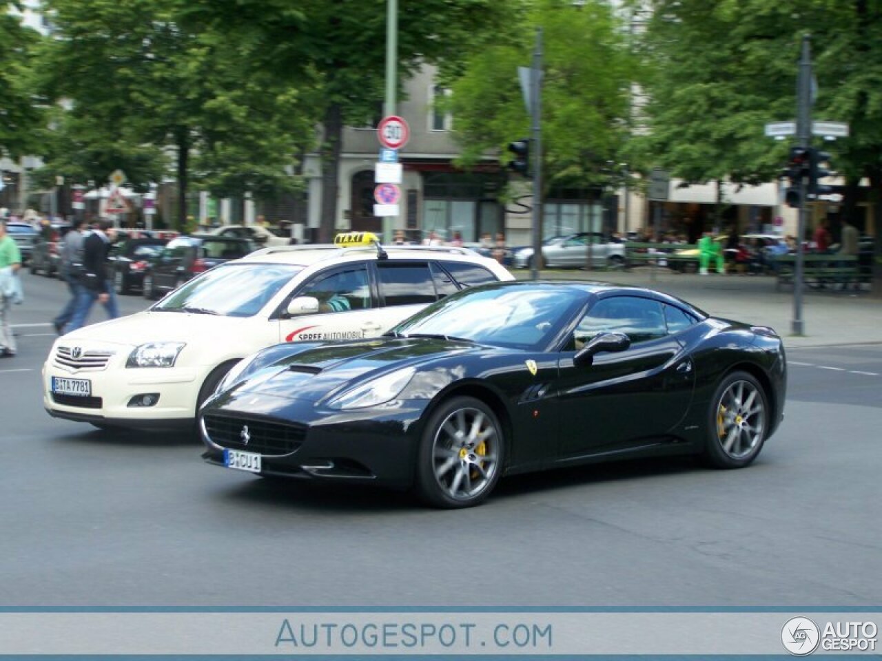 Ferrari California