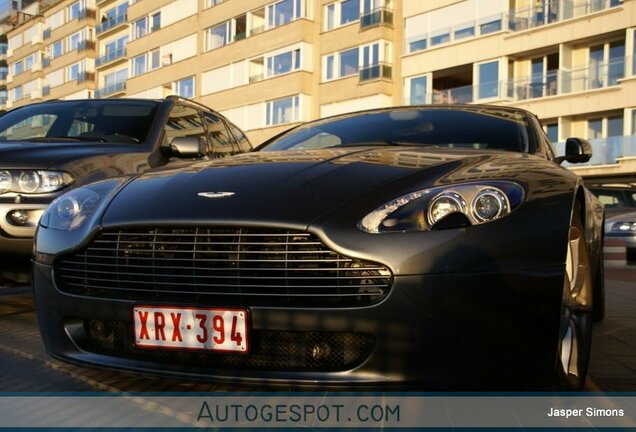 Aston Martin V8 Vantage Roadster