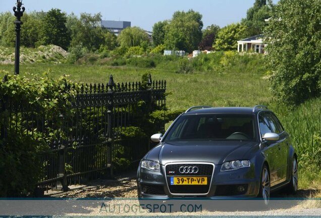 Audi RS4 Avant B7