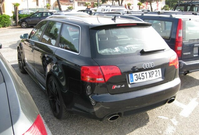 Audi RS4 Avant B7