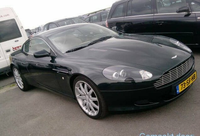 Aston Martin DB9