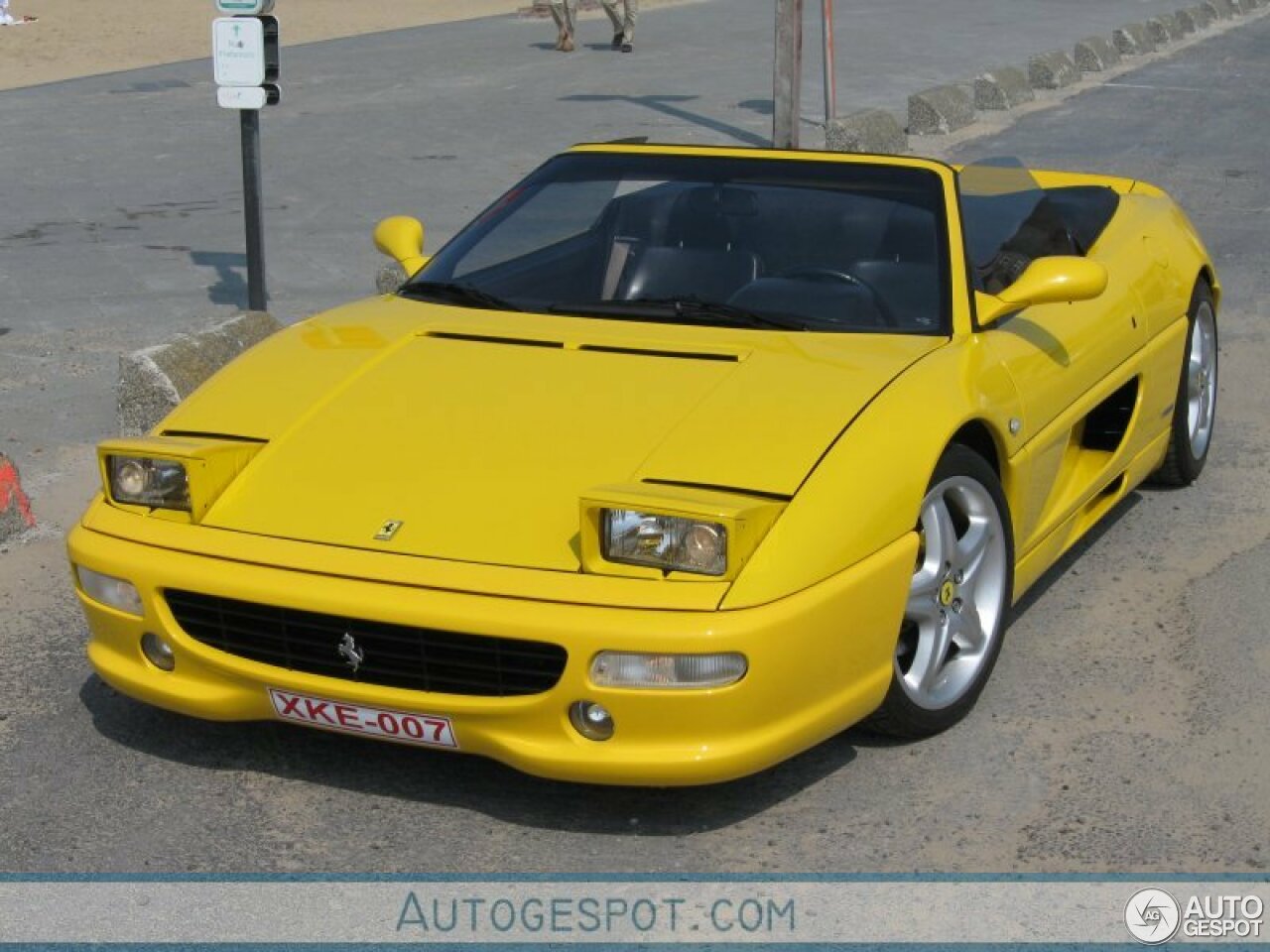 Ferrari F355 Spider