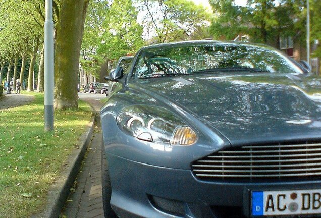 Aston Martin DB9