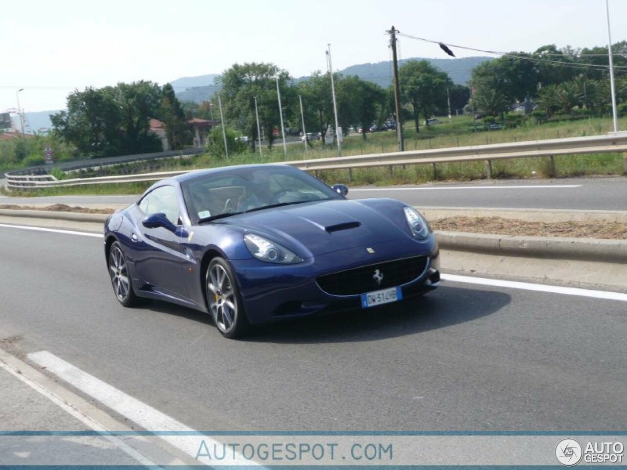 Ferrari California