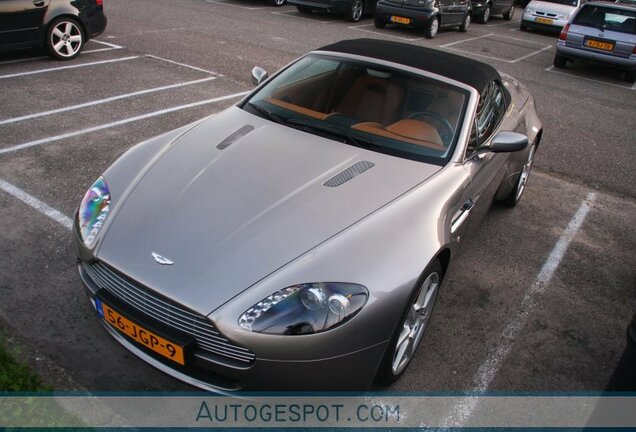 Aston Martin V8 Vantage Roadster