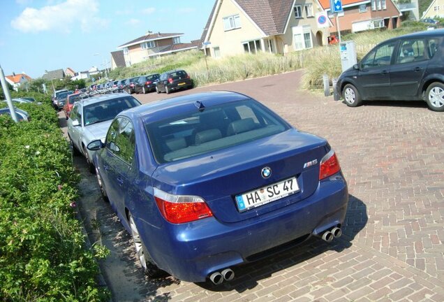 BMW M5 E60 2005