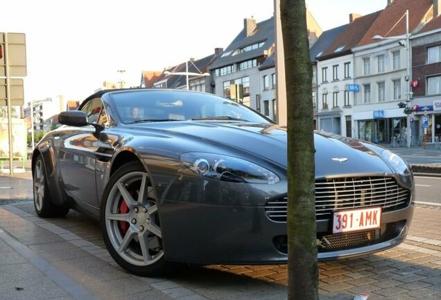 Aston Martin V8 Vantage Roadster