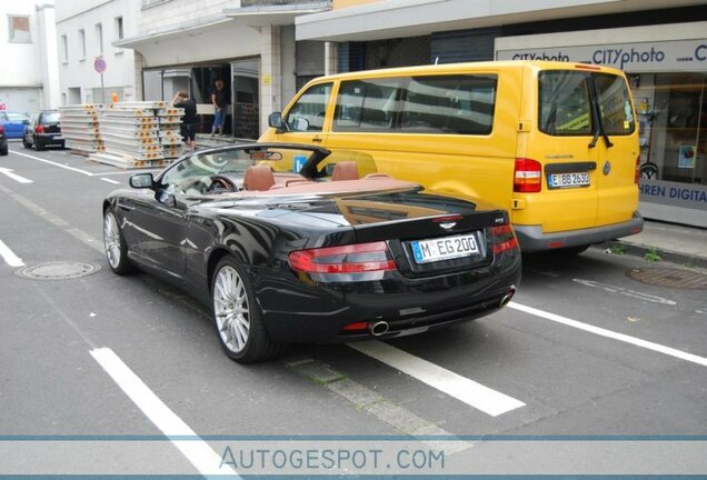 Aston Martin DB9 Volante