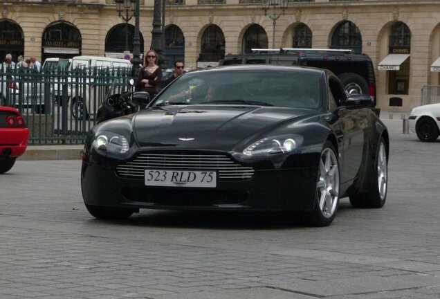 Aston Martin V8 Vantage