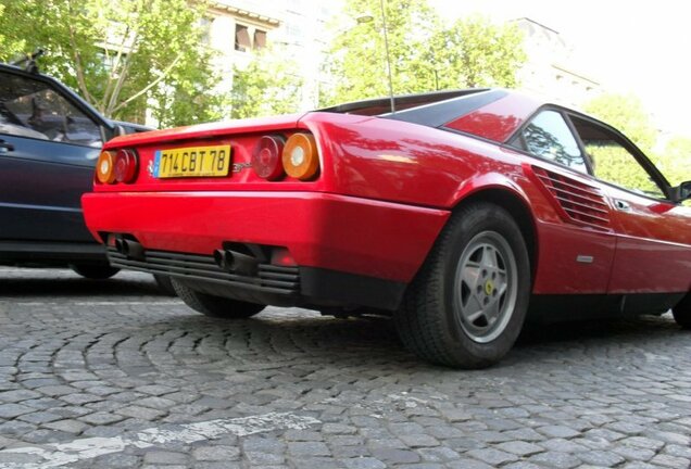 Ferrari Mondial 3.2