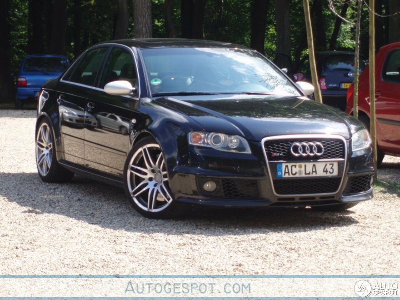 Audi RS4 Sedan