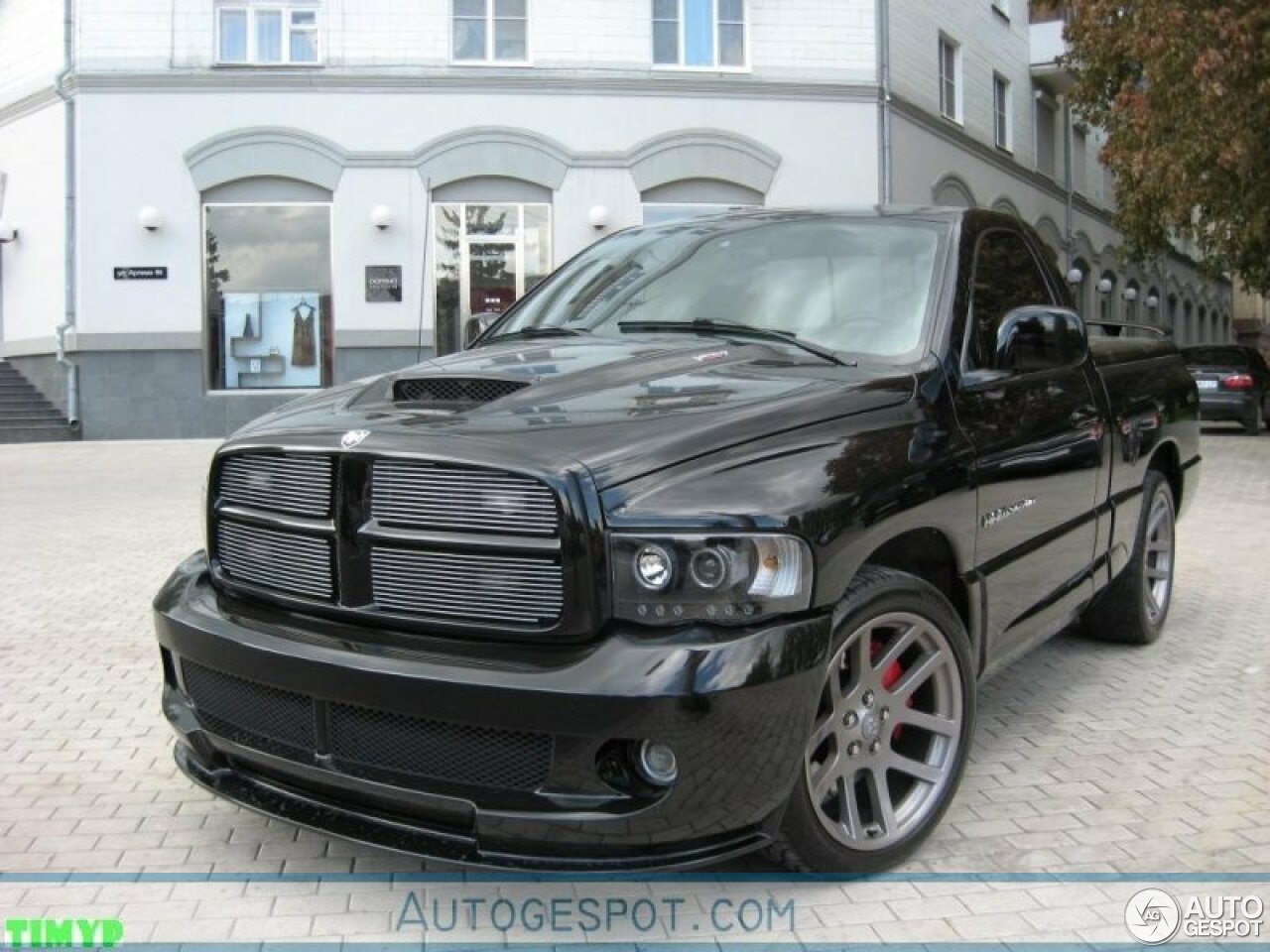 Dodge RAM SRT-10