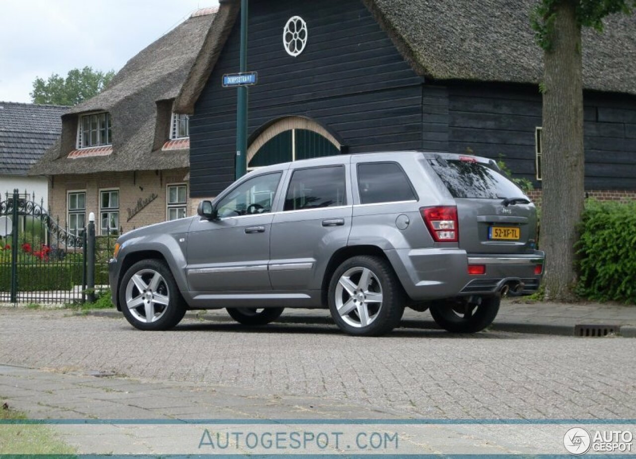 Jeep Grand Cherokee SRT-8 2005