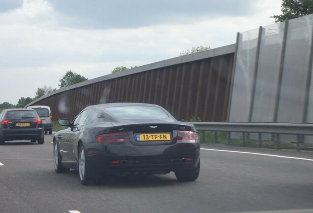 Aston Martin DB9