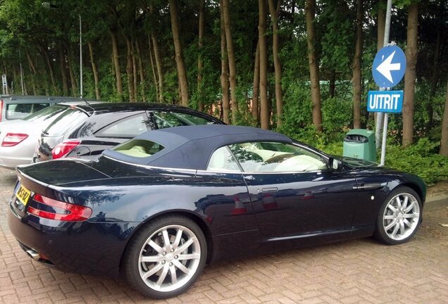 Aston Martin DB9 Volante