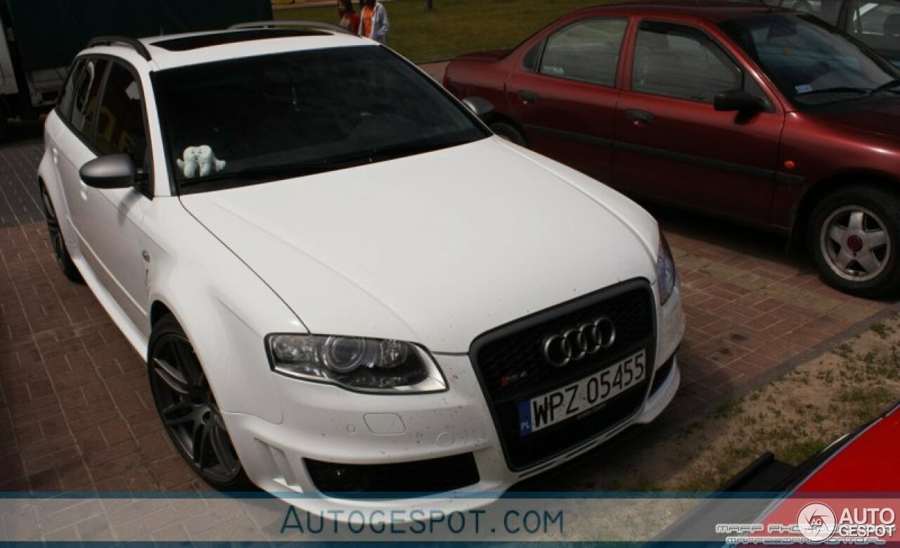 Audi RS4 Avant B7