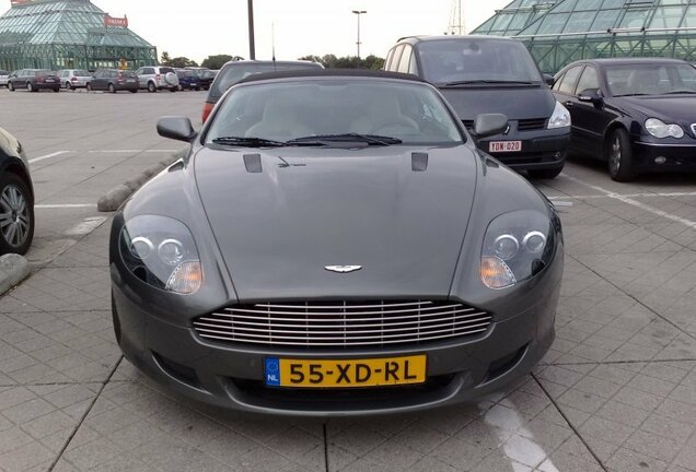 Aston Martin DB9 Volante