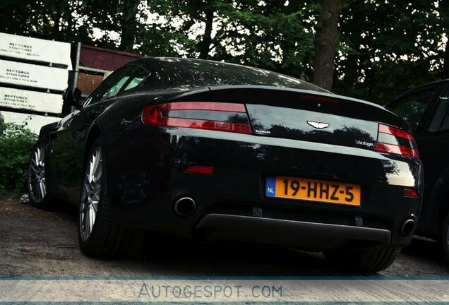 Aston Martin V8 Vantage