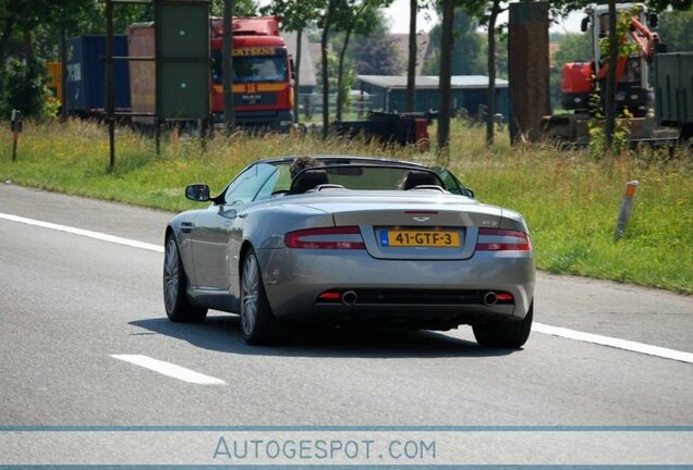 Aston Martin DB9 Volante