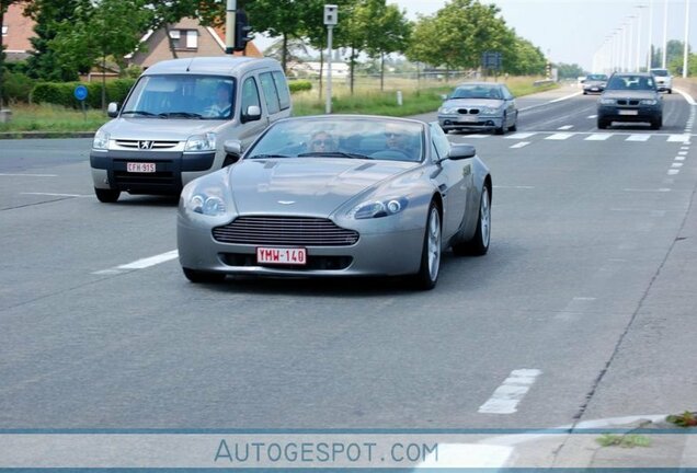 Aston Martin V8 Vantage Roadster