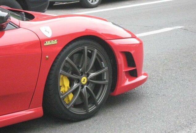 Ferrari Scuderia Spider 16M