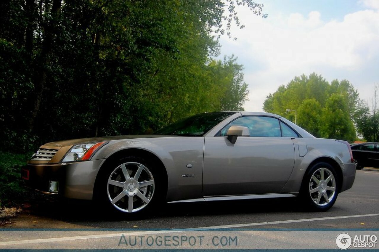 Cadillac XLR