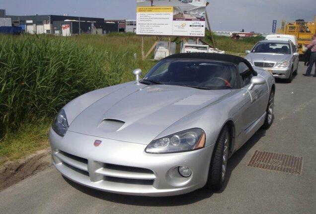 Dodge Viper SRT-10 Roadster Silver Mamba Edition