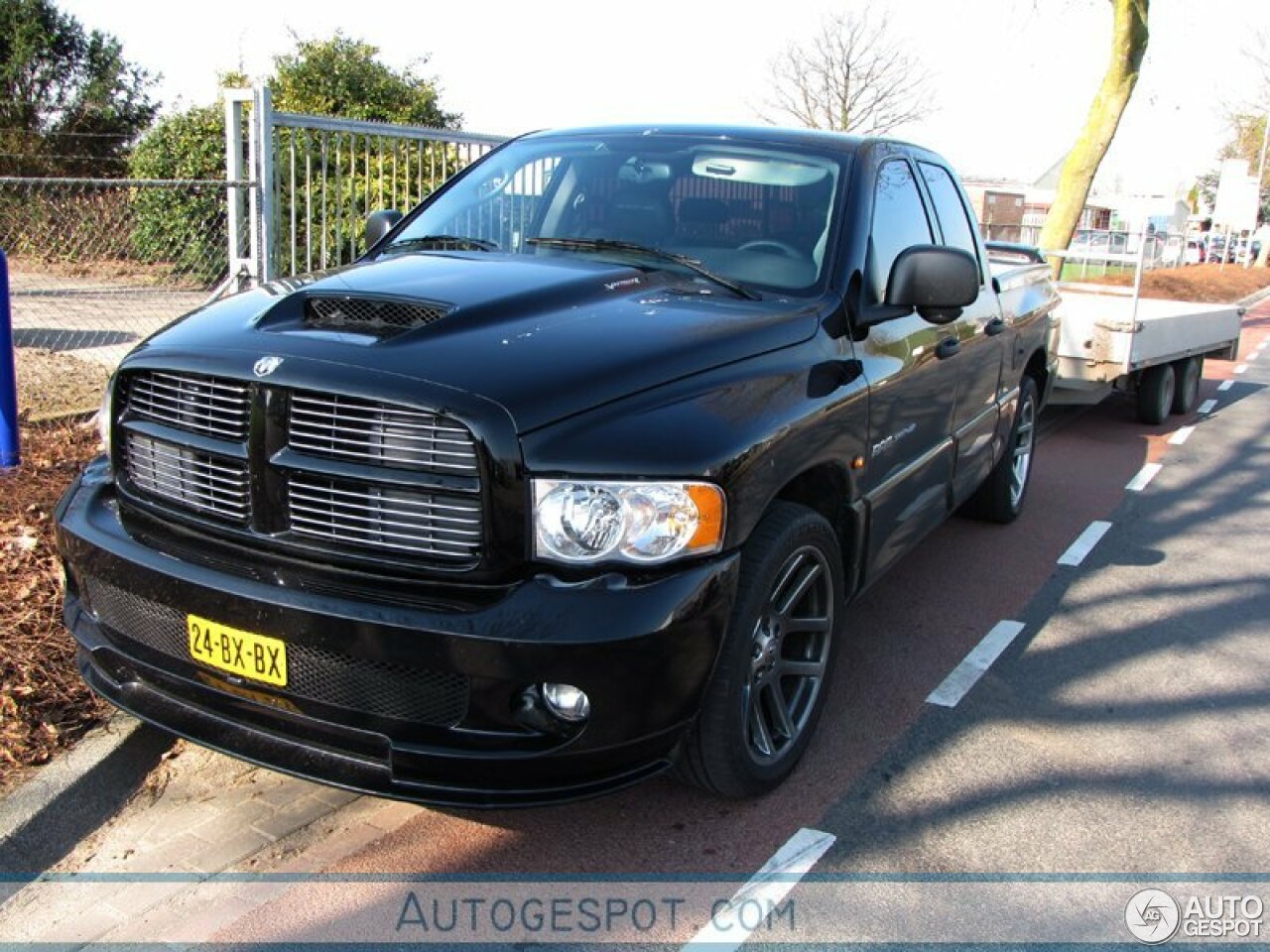 Dodge RAM SRT-10 Quad-Cab