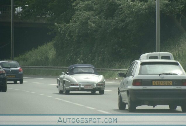 Mercedes-Benz 300SL Roadster