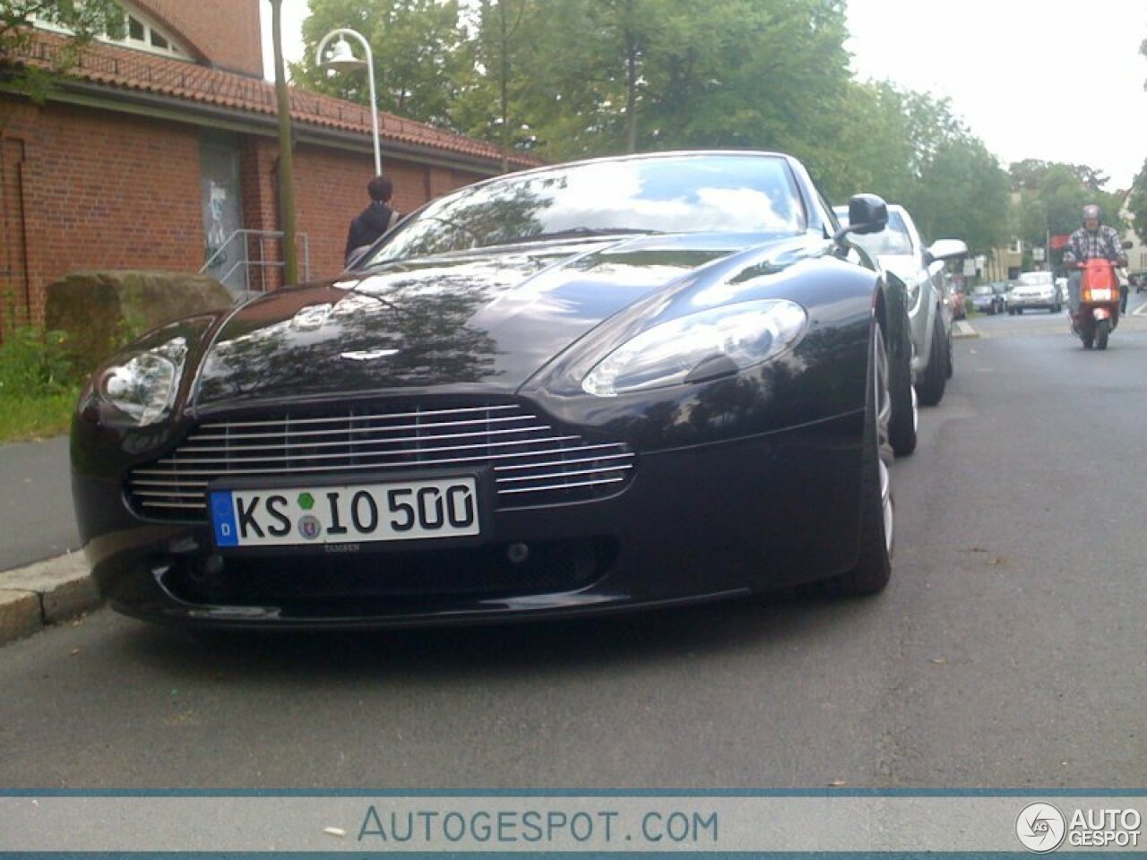 Aston Martin V8 Vantage Roadster