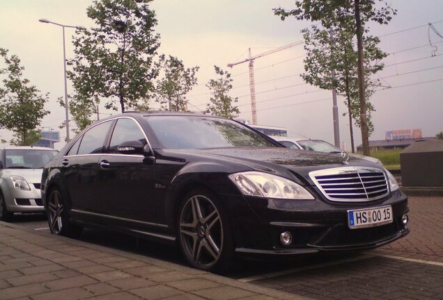 Mercedes-Benz S 63 AMG W221