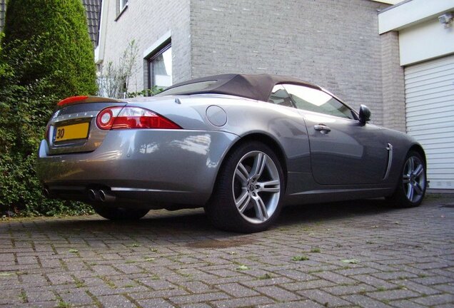 Jaguar XKR Convertible 2006