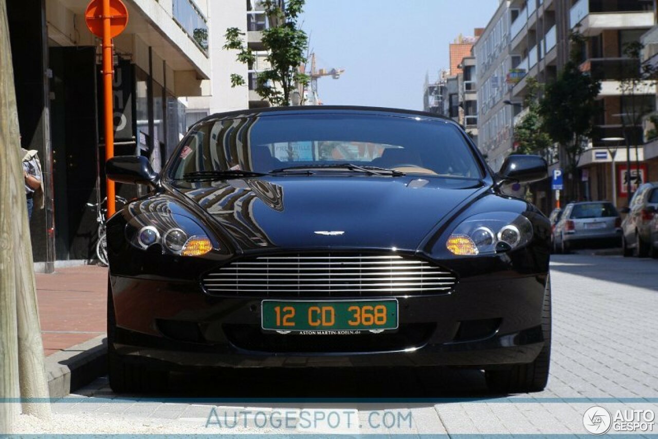 Aston Martin DB9 Volante