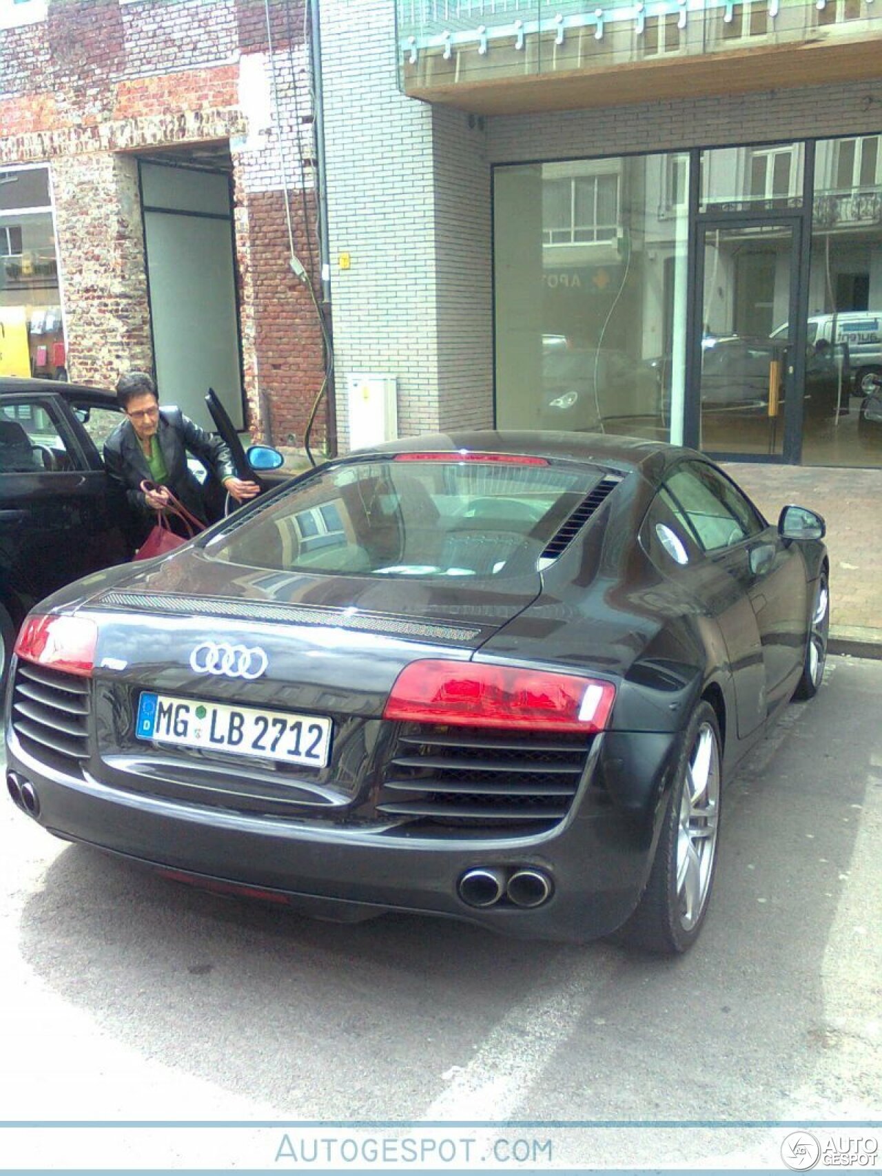 Audi R8