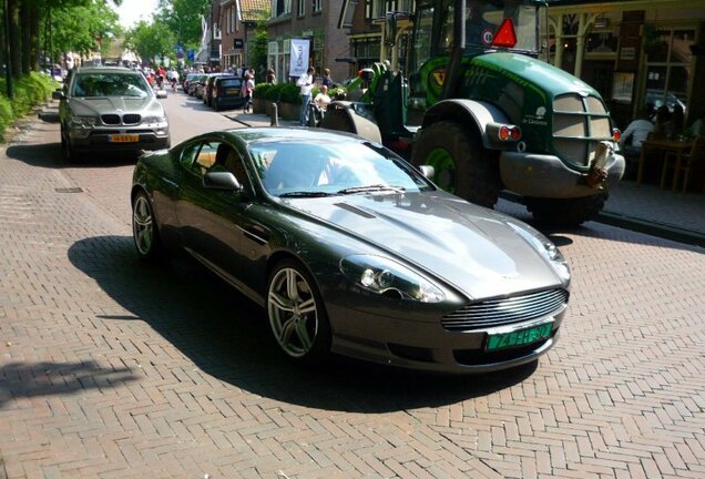 Aston Martin DB9