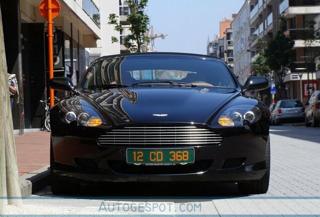 Aston Martin DB9 Volante