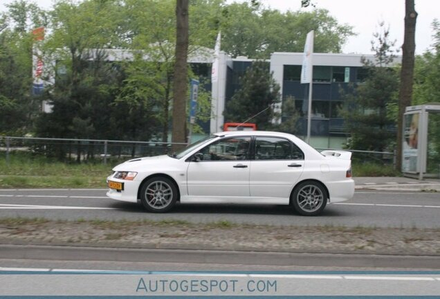 Mitsubishi Lancer Evolution IX