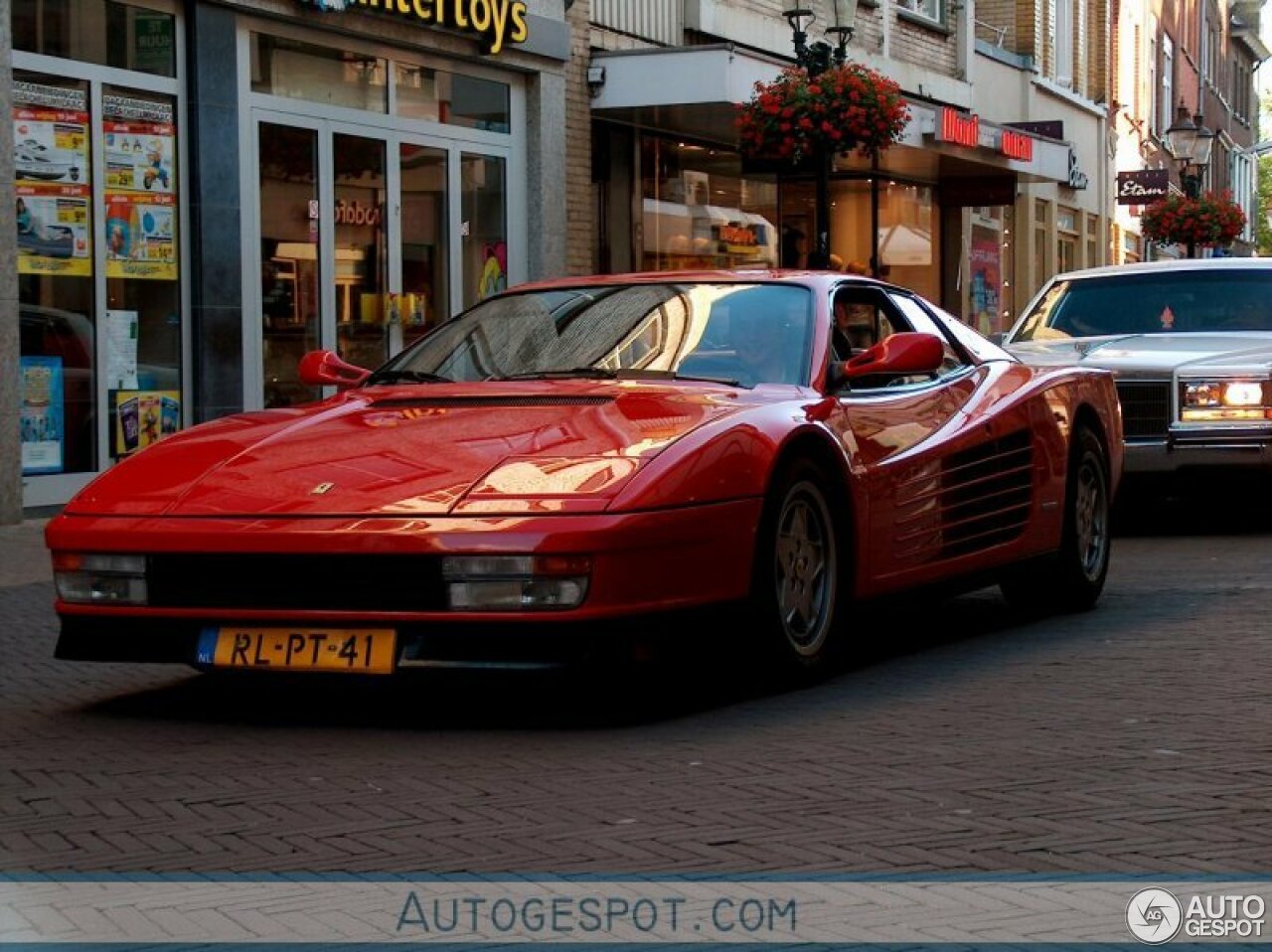 Ferrari Testarossa