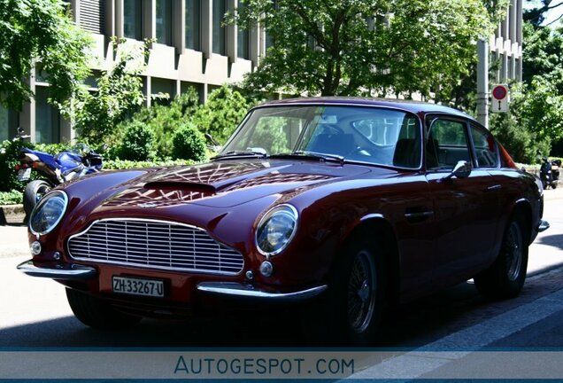 Aston Martin DB6 Vantage MKII