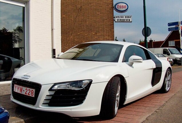 Audi R8