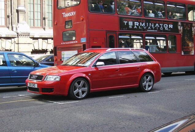 Audi RS6 Avant C5